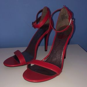 Red pleather Steve Madden heels